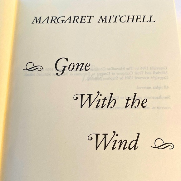 GONE WITH THE WIND by MARGARET MITCHELL - Hardback - Picture 1 of 6